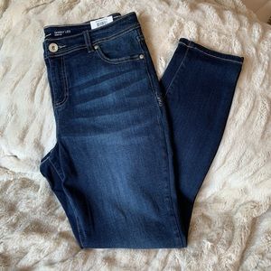INC Curvy Fit Skinny Jean